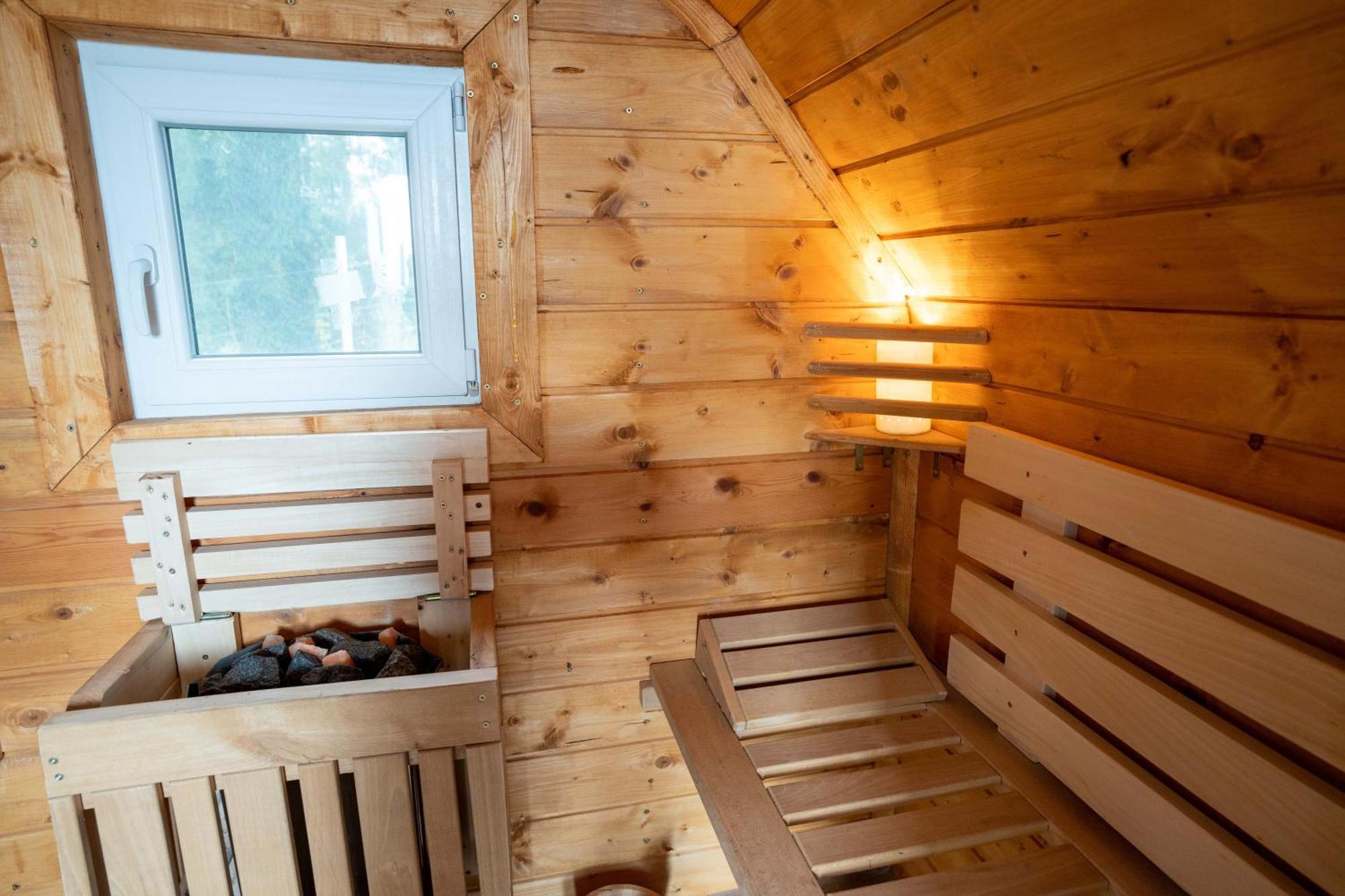 Glamping Hisice Orlic Hotel Muta Buitenkant foto